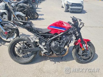 2025 HONDA CBR500 RA MLHPC7051S5101609 - główne zdjęcie licytacji z USA - miniatura