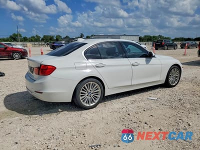 Trzecie zdjęcie samochodu z tyłu: 2013 BMW 328 XI SULEV VIN:WBA3B5C58DF593943 - miniatura