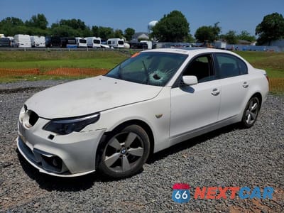 2007 BMW 530 XI WBANF73517CU23762 - główne zdjęcie licytacji z USA - miniatura