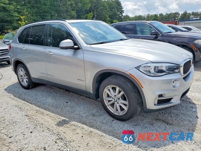 Czwarte zdjęcie samochodu z boku: 2015 BMW X5 XDRIVE35I VIN:5UXKR0C58F0P06968 - miniatura