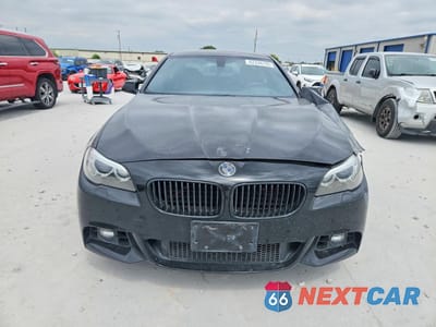 Piąte zdjęcie samochodu w środku: 2015 BMW 535 I VIN:WBA5B1C57FD918050 - miniatura