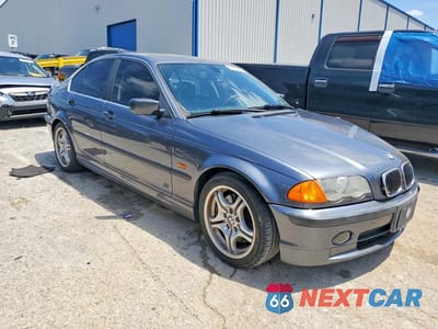 Czwarte zdjęcie samochodu z boku: 2001 BMW 330 I VIN:WBAAV534X1FJ64031 - miniatura
