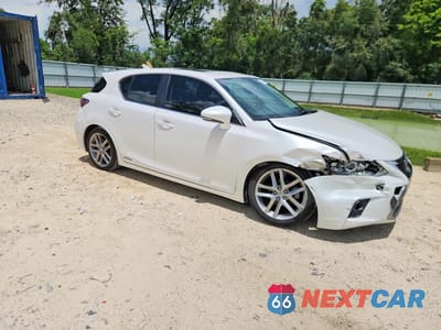 Czwarte zdjęcie samochodu z boku: 2015 LEXUS CT 200 VIN:JTHKD5BH1F2219736 - miniatura