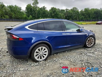 Trzecie zdjęcie samochodu z tyłu: 2021 TESLA MODEL X VIN:5YJXCDE28MF309925 - miniatura