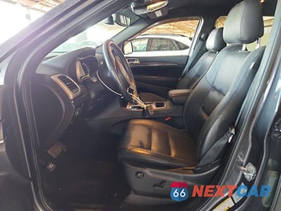 Zdjęcie 7 z 12 samochodu: 2017 JEEP GRAND CHEROKEE LIMITED VIN:1C4RJEBG6HC731957 - miniatura