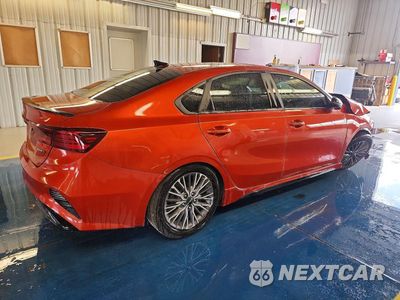 Trzecie zdjęcie samochodu z tyłu: 2022 KIA FORTE GT LINE VIN:3KPF54AD1NE451893 - miniatura