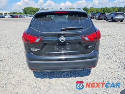 Zdjęcie 6 z 13 samochodu: 2018 NISSAN ROGUE SPORT SV VIN:JN1BJ1CP1JW162922 - miniatura