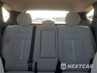 Zdjęcie 10 z 13 samochodu: 2025 HYUNDAI TUCSON SEL VIN:5NMJB3DE3SH514420 - miniatura