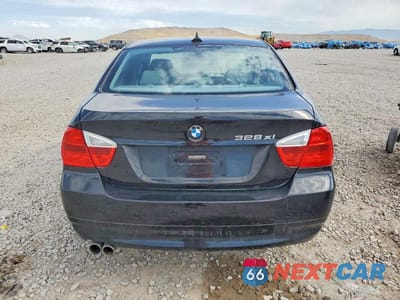 Zdjęcie 6 z 12 samochodu: 2008 BMW 328 XI VIN:WBAVC93558K039267 - miniatura