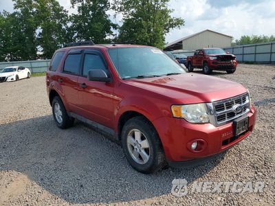 Czwarte zdjęcie samochodu z boku: 2012 FORD ESCAPE XLT VIN:1FMCU9D77CKA27696 - miniatura