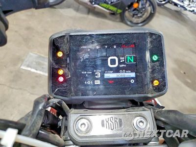 Zdjęcie 7 z 9 samochodu: 2024 YAMAHA MTM890 C VIN:JYARN80Y2RA000940 - miniatura