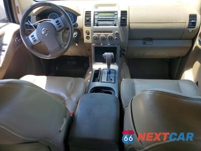 Zdjęcie 8 z 13 samochodu: 2006 NISSAN PATHFINDER S VIN:5N1AR18U46C674601 - miniatura