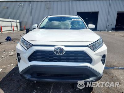 Piąte zdjęcie samochodu w środku: 2021 TOYOTA RAV4 VIN:2T3W1RFV4MC108235 - miniatura