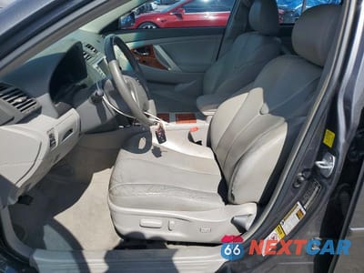 Zdjęcie 7 z 12 samochodu: 2011 TOYOTA CAMRY XLE V6 VIN:4T1BK3EK1BU119469 - miniatura