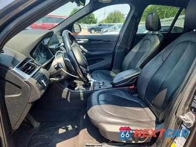 Zdjęcie 7 z 13 samochodu: 2018 BMW X1 XDRIVE28I VIN:WBXHT3C30J5K25396 - miniatura