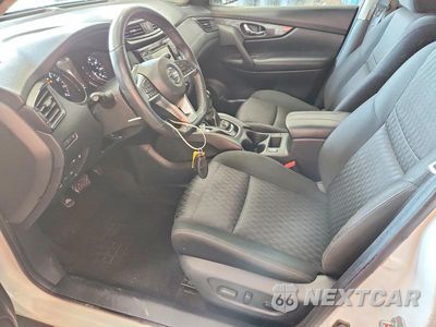 Zdjęcie 7 z 12 samochodu: 2018 NISSAN ROGUE SV VIN:KNMAT2MVXJP530840 - miniatura