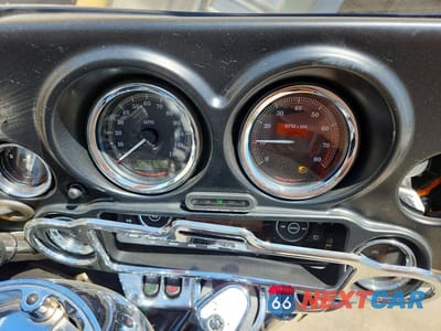 Zdjęcie 7 z 9 samochodu: 2013 HARLEY-DAVIDSON FLHTCU ULTRA CLASSIC ELECTRA GLIDE VIN:1HD1FLM19DB636352 - miniatura