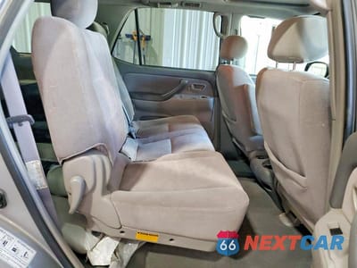 Zdjęcie 10 z 12 samochodu: 2003 TOYOTA SEQUOIA SR5 VIN:5TDBT44A23S174308 - miniatura