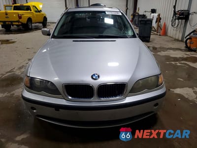 Piąte zdjęcie samochodu w środku: 2003 BMW 325 XI VIN:WBAEU334X3PF59450 - miniatura