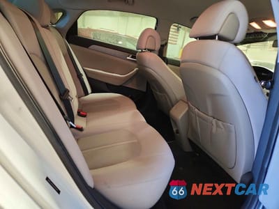 Zdjęcie 10 z 13 samochodu: 2016 HYUNDAI SONATA SE VIN:5NPE24AF6GH418411 - miniatura