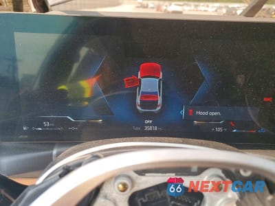 Zdjęcie 9 z 12 samochodu: 2024 BMW M340XI VIN:3MW49FF03R8E31045 - miniatura
