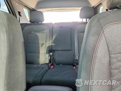 Zdjęcie 10 z 13 samochodu: 2018 CHEVROLET EQUINOX LT VIN:2GNAXJEV6J6187190 - miniatura