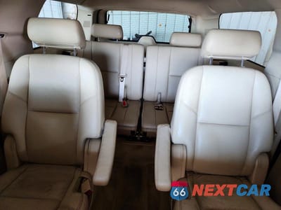 Zdjęcie 10 z 13 samochodu: 2008 CADILLAC ESCALADE VIN:1GYFK66888R271779 - miniatura
