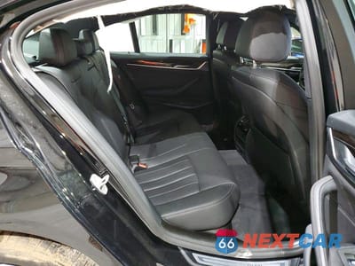 Zdjęcie 10 z 12 samochodu: 2021 BMW 530 XI VIN:WBA13BJ06MWX27634 - miniatura