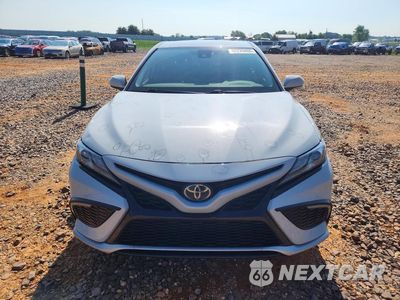 Piąte zdjęcie samochodu w środku: 2024 TOYOTA CAMRY XSE VIN:4T1K61AK5RU209166 - miniatura