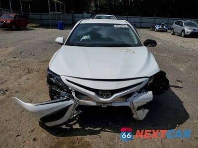 Piąte zdjęcie samochodu w środku: 2023 TOYOTA CAMRY SE VIN:4T1G11AK6PU818882 - miniatura