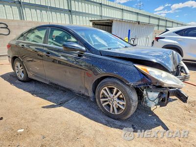 Czwarte zdjęcie samochodu z boku: 2013 HYUNDAI SONATA GLS VIN:5NPEB4AC1DH637990 - miniatura