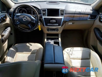 Zdjęcie 8 z 13 samochodu: 2013 MERCEDES-BENZ ML 350 VIN:4JGDA5JB8DA100774 - miniatura