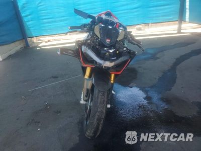 Drugie zdjęcie samochodu z przodu: 2023 DUCATI PANIGALE V4S VIN:ZDMDAGWW1PB003950 - miniatura