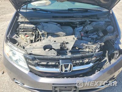 Zdjęcie 12 z 13 samochodu: 2015 HONDA ODYSSEY TOURING VIN:5FNRL5H90FB507554 - miniatura