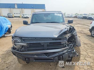 Piąte zdjęcie samochodu w środku: 2024 FORD BRONCO BADLANDS VIN:1FMEE9BP9RLA36606 - miniatura
