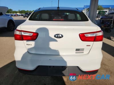 Zdjęcie 6 z 12 samochodu: 2016 KIA RIO LX VIN:KNADM4A38G6543123 - miniatura