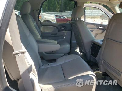 Zdjęcie 11 z 13 samochodu: 2011 CHEVROLET TAHOE C1500 LTZ VIN:1GNSCCE07BR206772 - miniatura
