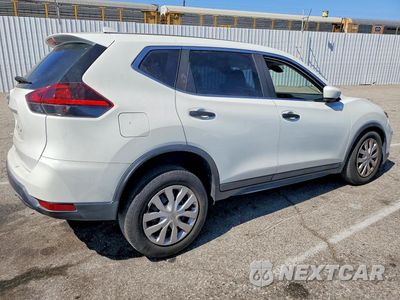 Trzecie zdjęcie samochodu z tyłu: 2020 NISSAN ROGUE S VIN:5N1AT2MT9LC804243 - miniatura