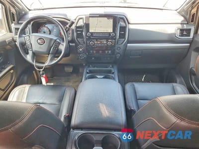 Zdjęcie 8 z 12 samochodu: 2021 NISSAN TITAN PRO-4X VIN:1N6AA1ED1MN524752 - miniatura