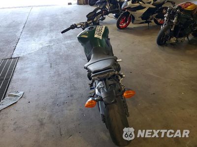 Czwarte zdjęcie samochodu z boku: 2016 YAMAHA FZ09 VIN:JYARN33E8GA009630 - miniatura