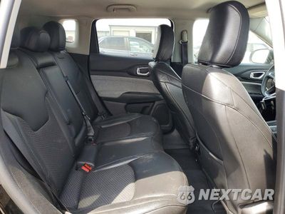 Zdjęcie 10 z 12 samochodu: 2022 JEEP COMPASS LATITUDE VIN:3C4NJCBB1NT192932 - miniatura