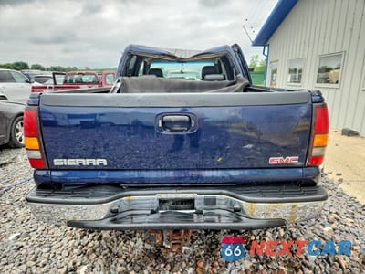 Zdjęcie 6 z 13 samochodu: 2005 GMC NEW SIERRA K1500 VIN:2GTEK13T951291167 - miniatura