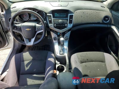 Zdjęcie 8 z 12 samochodu: 2014 CHEVROLET CRUZE LT VIN:1G1PC5SB3E7328733 - miniatura