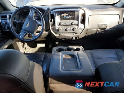 Zdjęcie 8 z 12 samochodu: 2016 CHEVROLET SILVERADO K1500 LT VIN:1GCVKREC7GZ260327 - miniatura