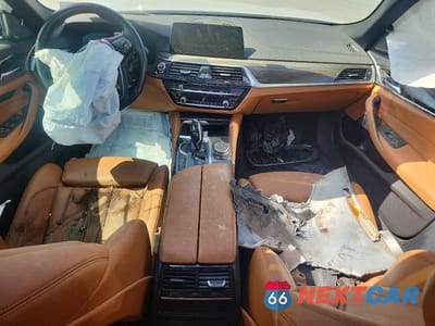 Zdjęcie 8 z 12 samochodu: 2020 BMW 540 I VIN:WBAJS1C07LWW69476 - miniatura