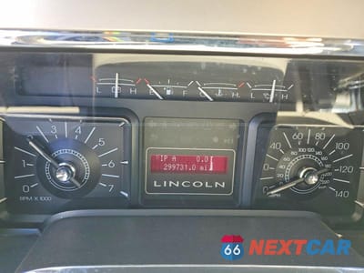 Zdjęcie 9 z 13 samochodu: 2007 LINCOLN NAVIGATOR L VIN:5LMFL28577LJ16455 - miniatura