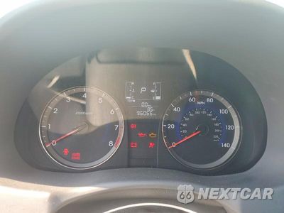 Zdjęcie 9 z 13 samochodu: 2017 HYUNDAI ACCENT SE VIN:KMHCT4AE2HU221377 - miniatura
