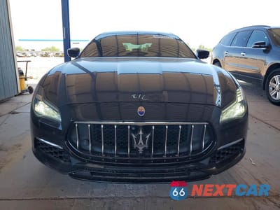Piąte zdjęcie samochodu w środku: 2018 MASERATI QUATTROPORTE S VIN:ZAM56YPL1J1259865 - miniatura