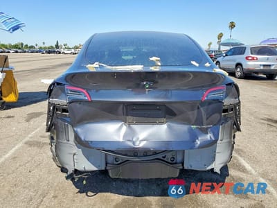 Zdjęcie 6 z 13 samochodu: 2024 TESLA MODEL Y VIN:7SAYGDEE5RF151198 - miniatura