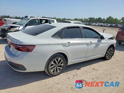 Trzecie zdjęcie samochodu z tyłu: 2025 VOLKSWAGEN JETTA S VIN:3VW5X7BU1SM049683 - miniatura